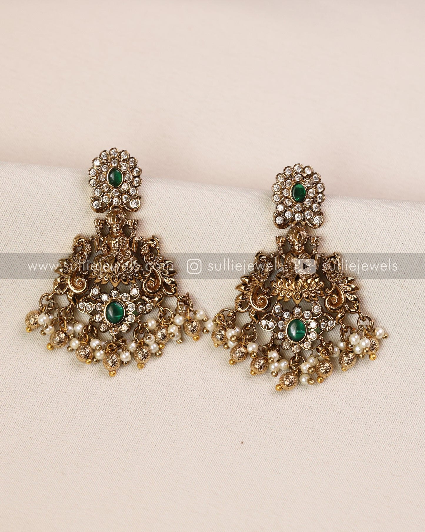 Premium Lakshmi Necklace with Earrings