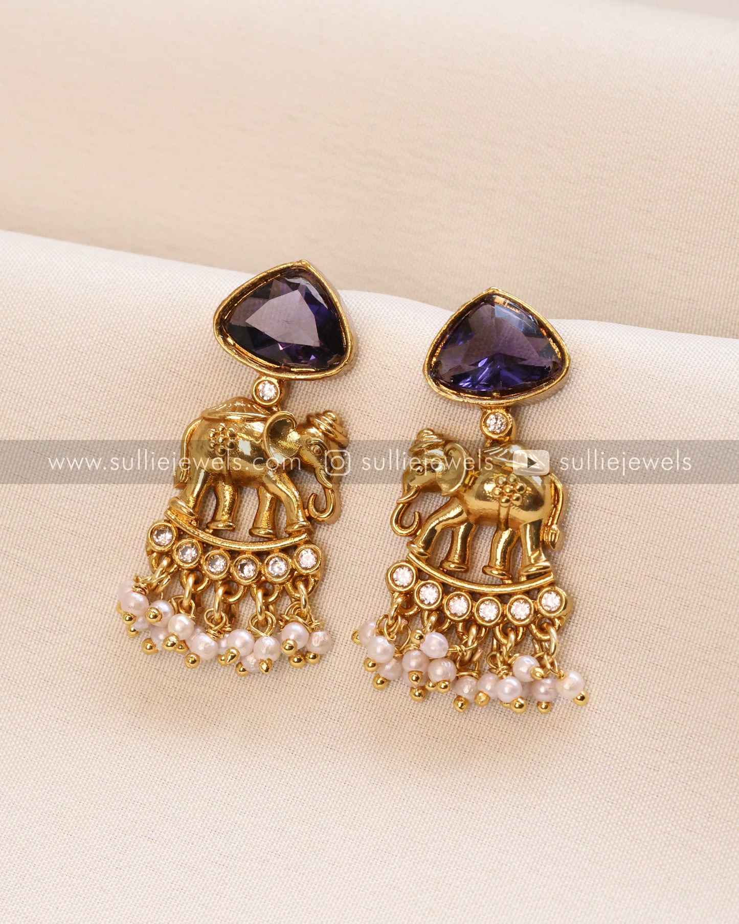 Elephant Stone Necklace with Earring - Pastel Green & Violet