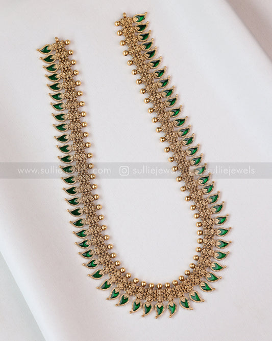 Sullie Basic - Palakka Long Chain / Haaram with Stud