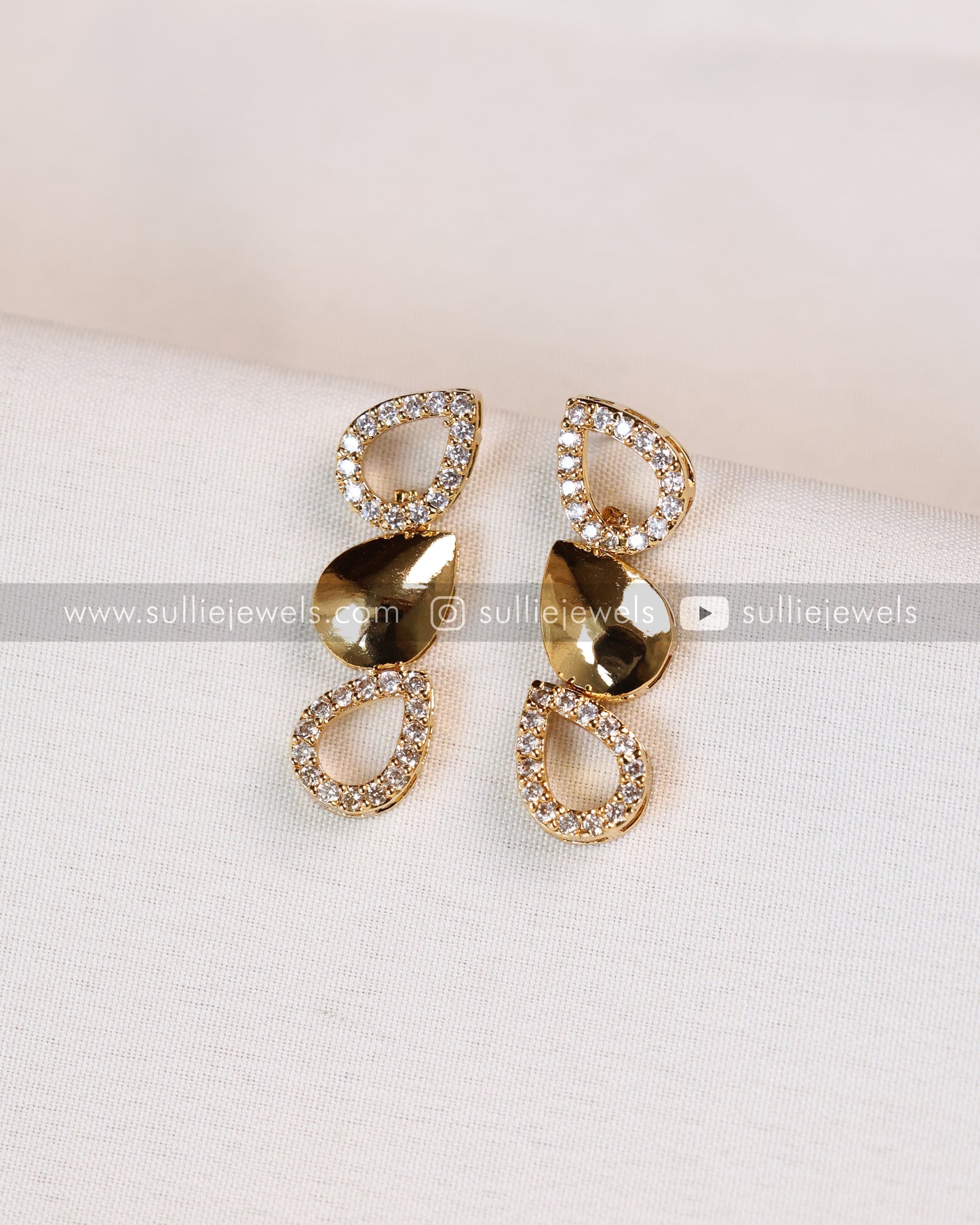Gold & Diamond Raindrop Necklace with Stud