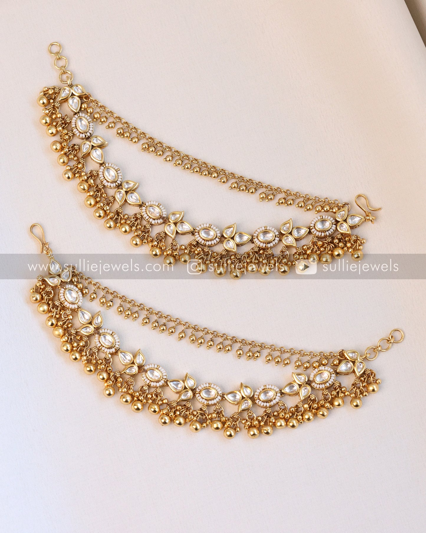 White Premium Earchain / Maatti