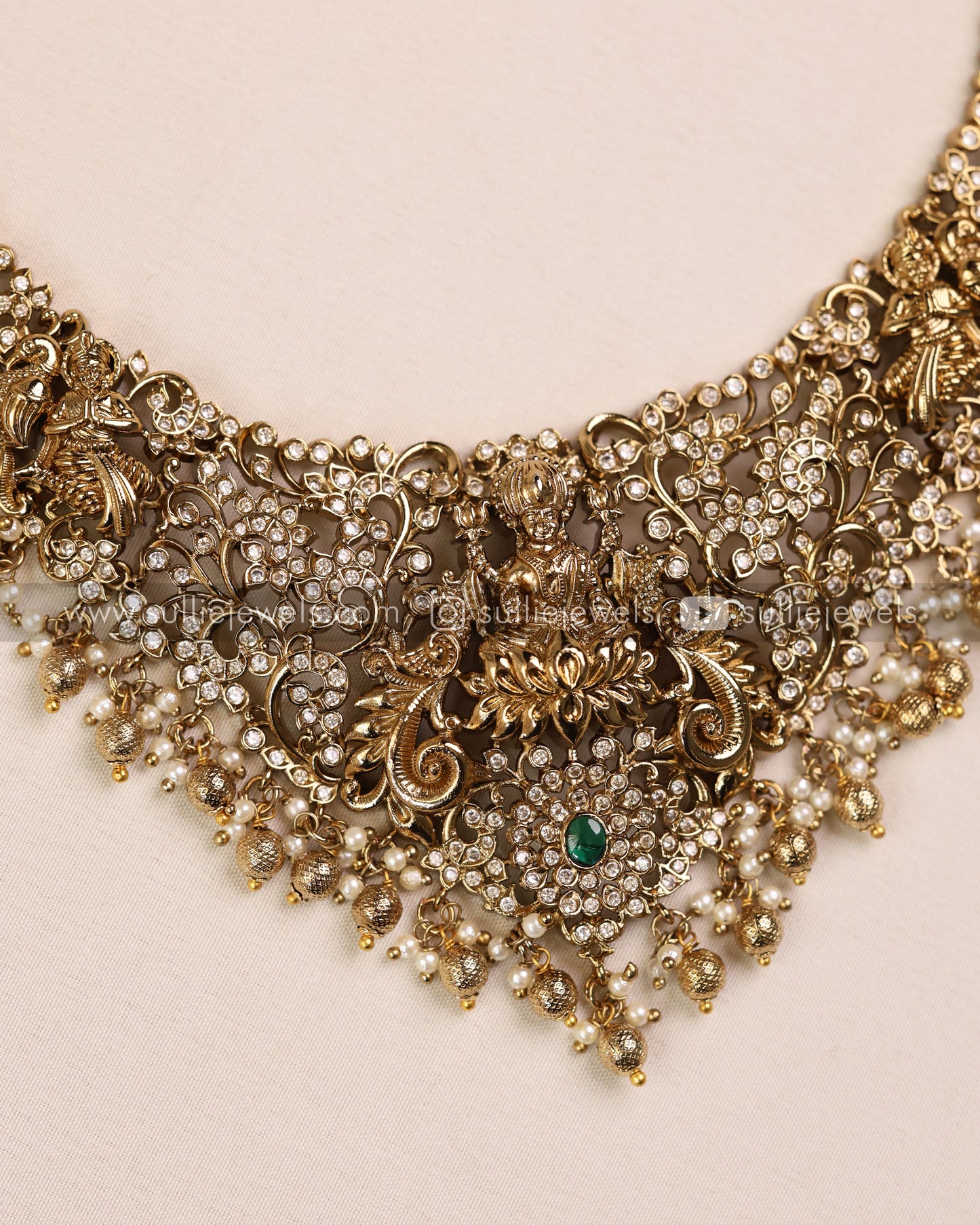 Premium Lakshmi Necklace with Earrings