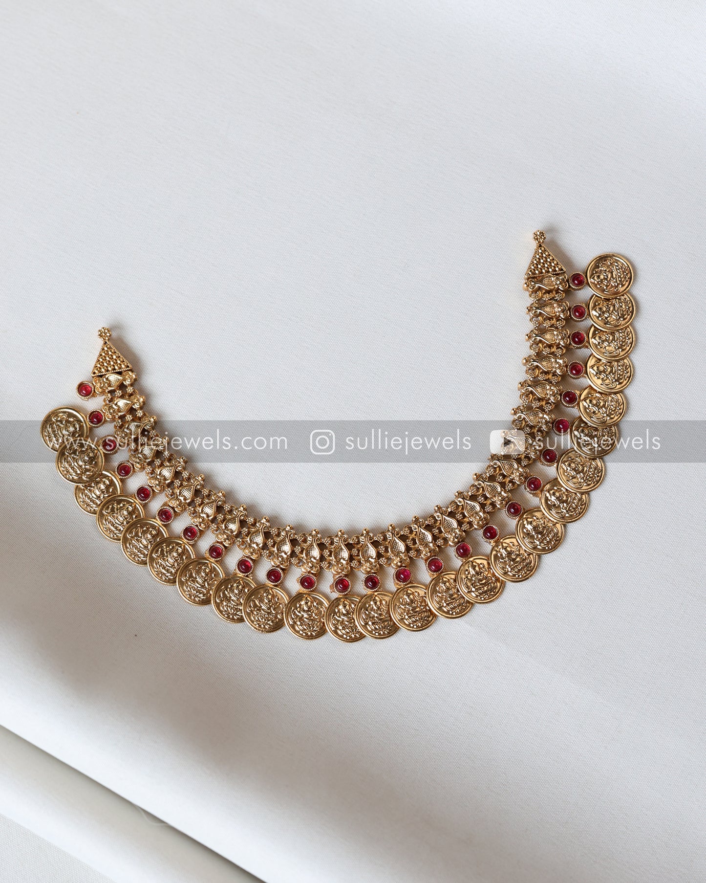 Sullie Basic - Coin Traditional Ruby Necklace with Stud