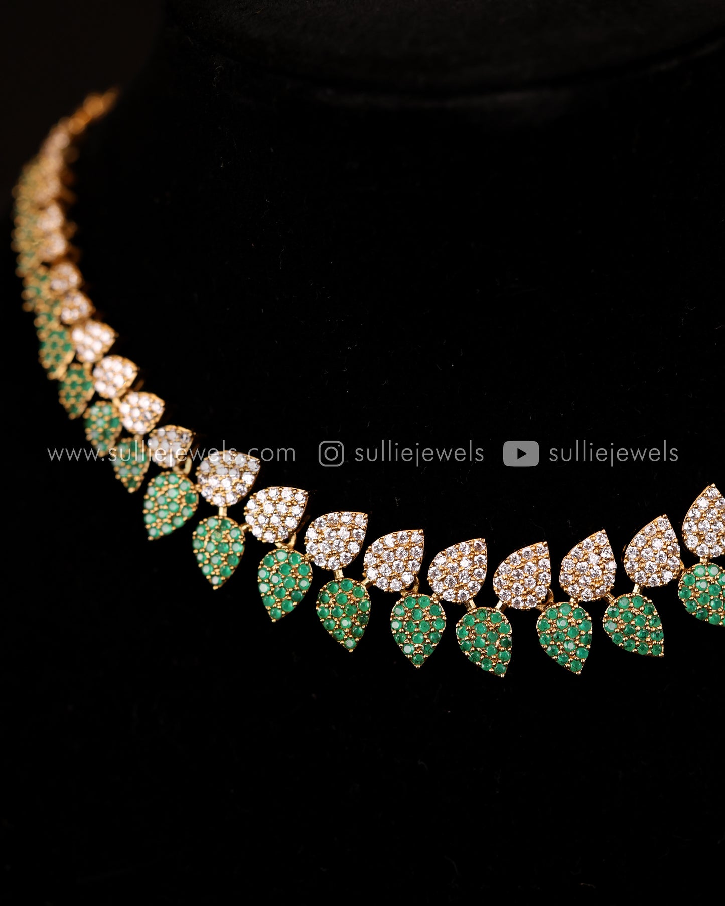 Premium Diamond Leaf Necklace with earrings
