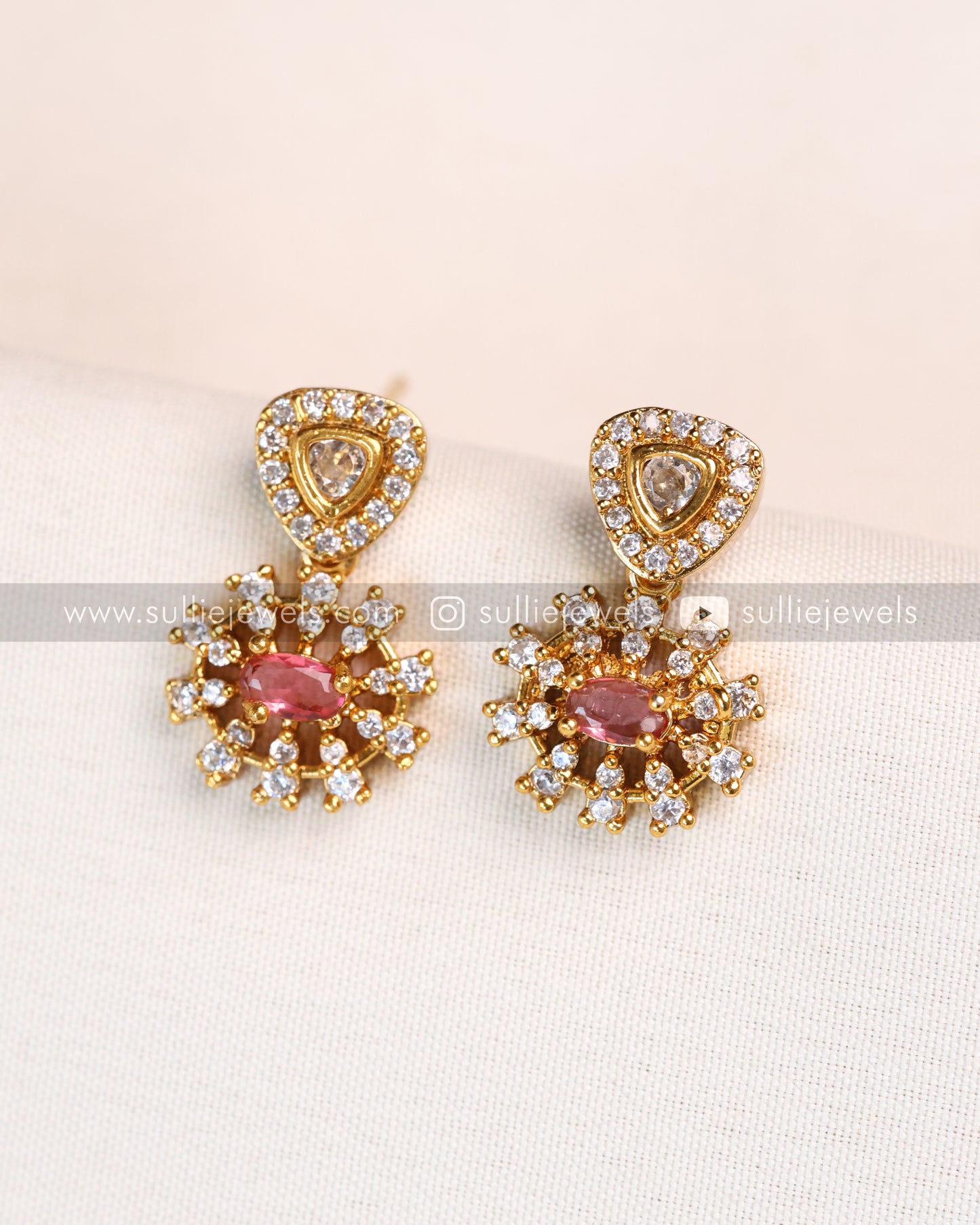 Multicolour Stone & Flower Necklace with Stud