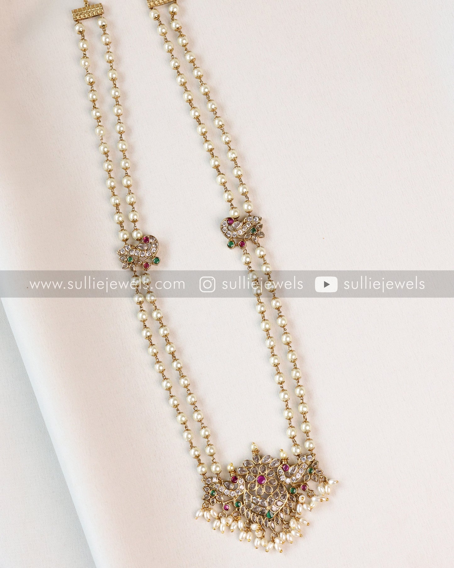 Pearl & Peacock Elegant Long Chain with Stud