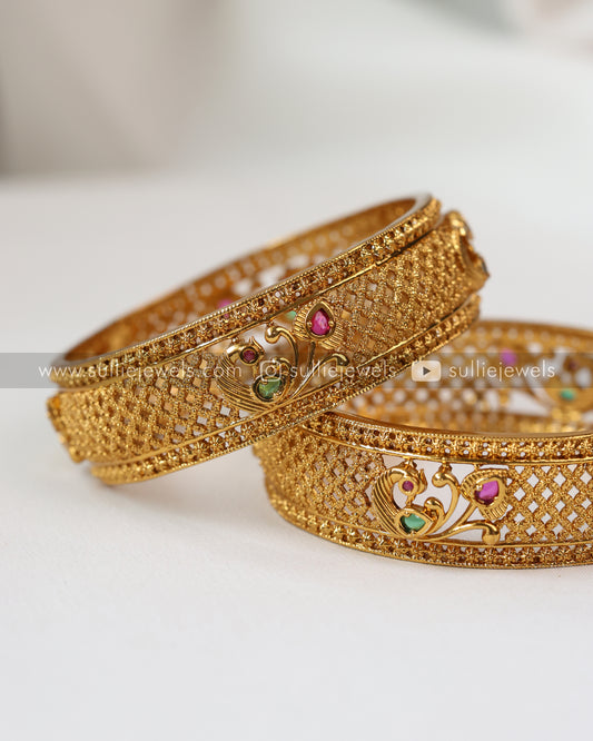 Gold Broad Bangle - 1no.