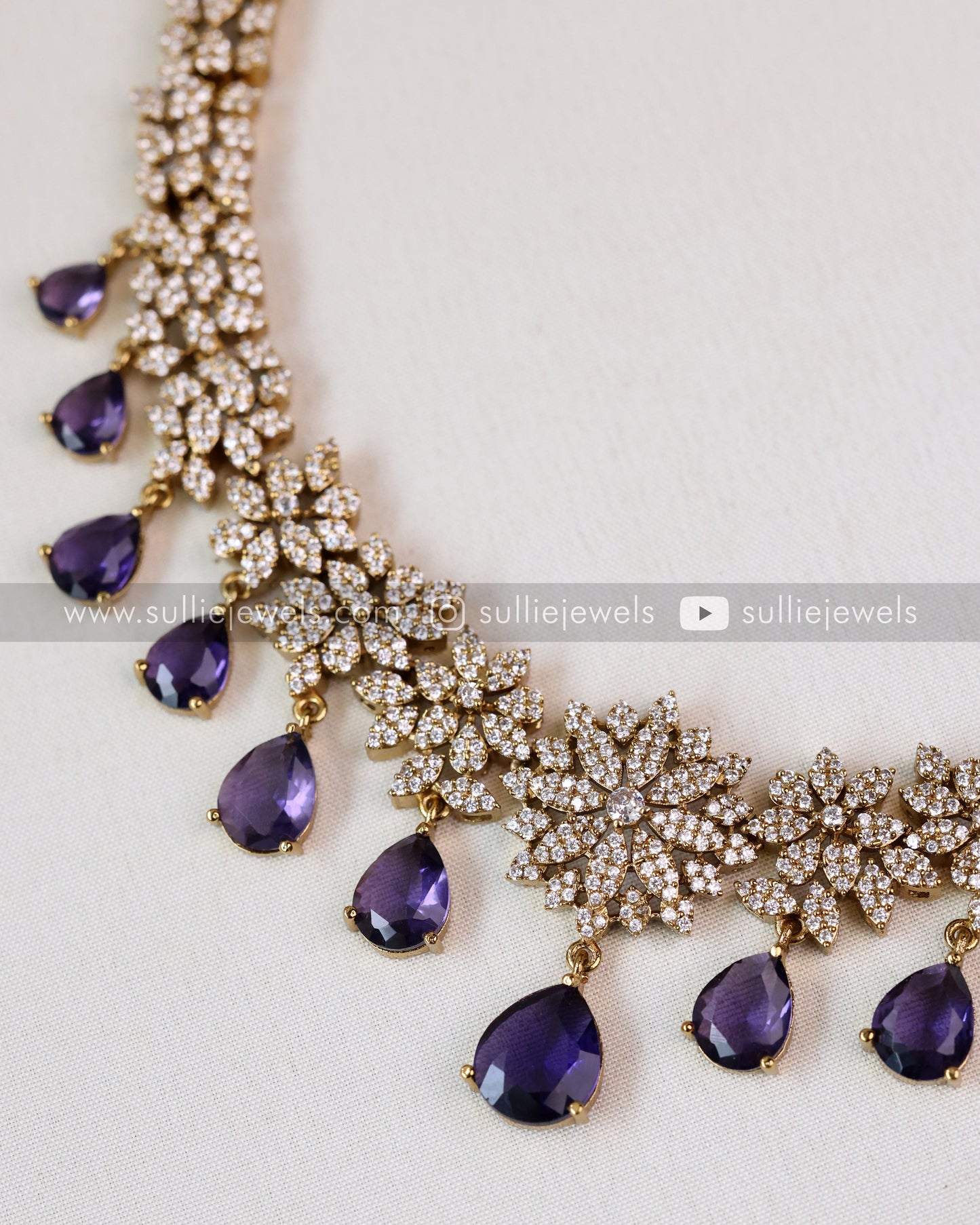 Raindrop Premium Stone Necklace with Earring