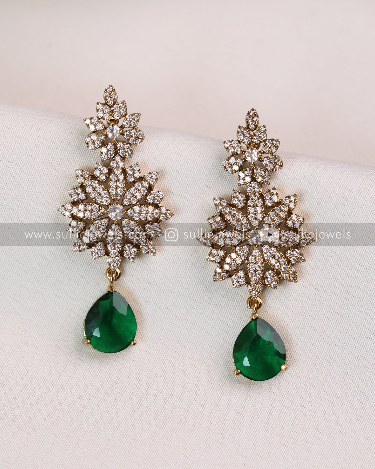 Raindrop Premium Stone Necklace with Earring