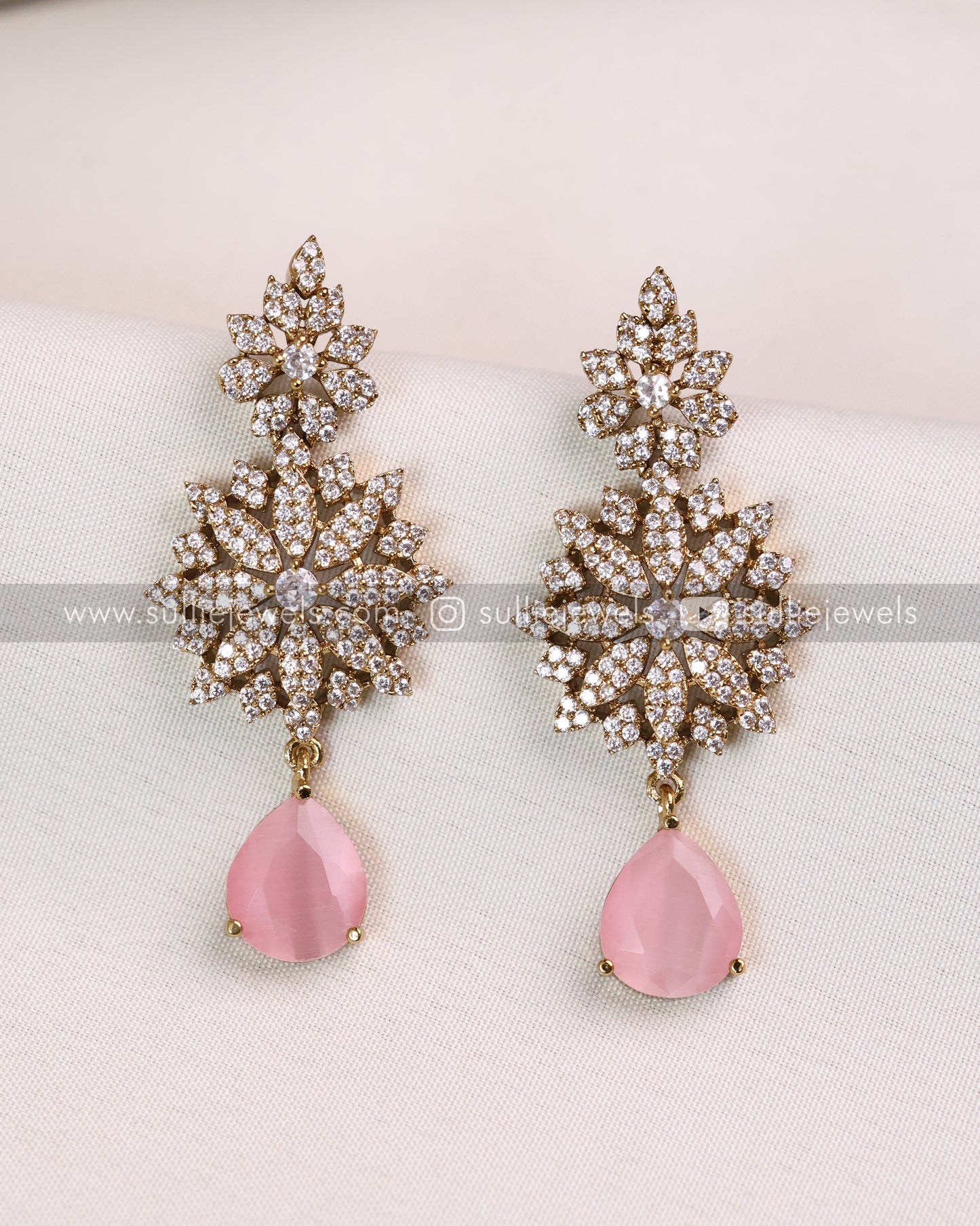 Raindrop Premium Stone Necklace with Earring