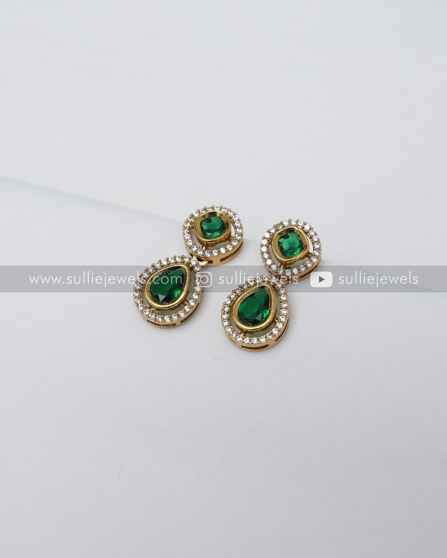Victorian Green Drop Hasli with Stud