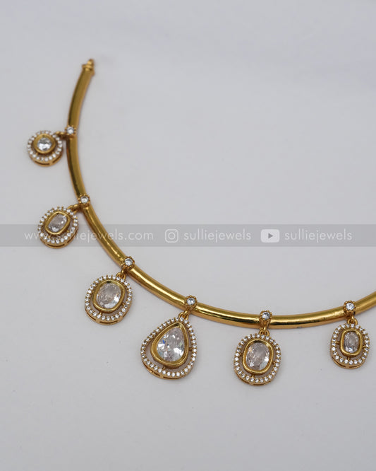 Victorian White Drop Hasli with Stud