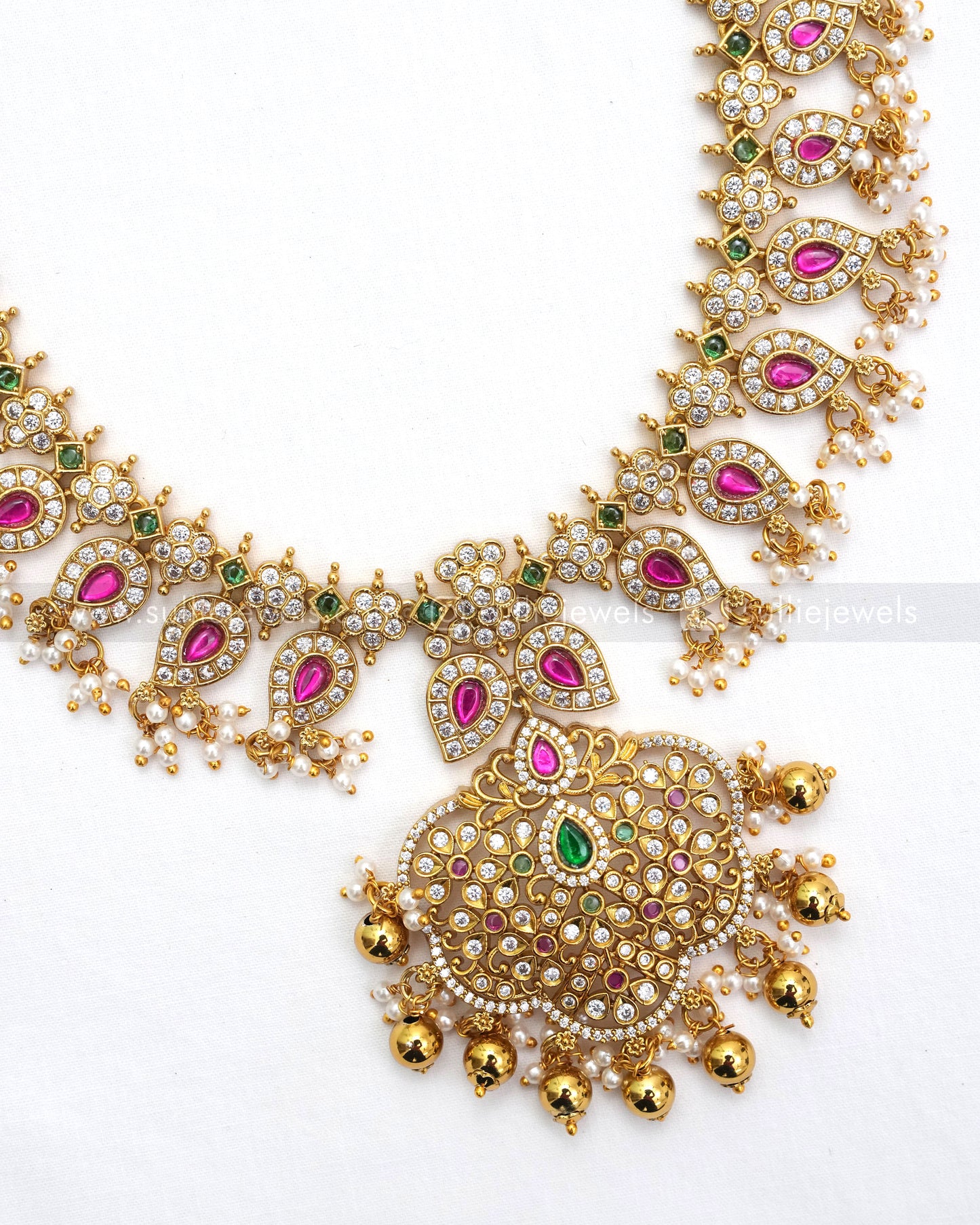 3627 - No Idol - Kemp Guttapusalu Necklace with Earring - Gold Beads