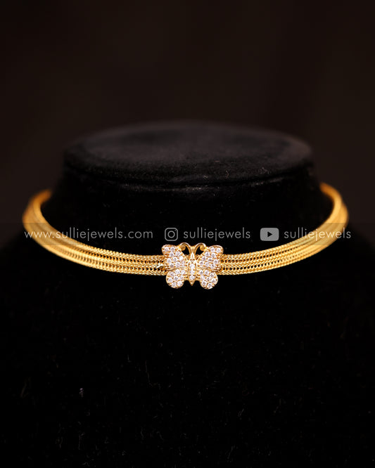 Sullie Basic - Minimal Butterfly Choker Set