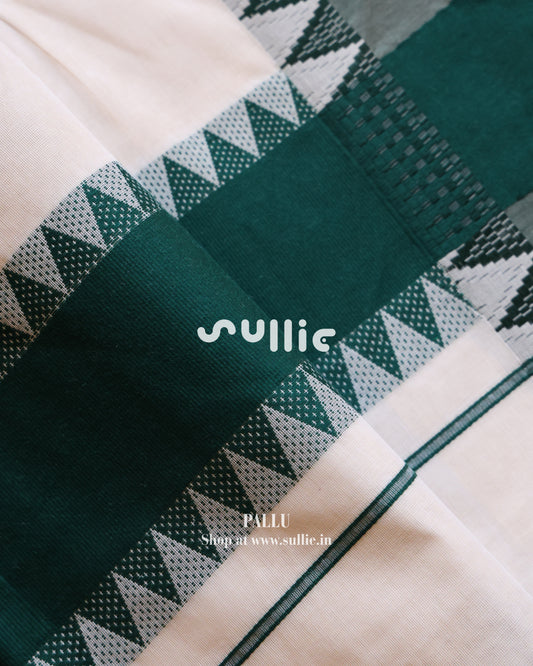 Off-White Emerald Green Kerala Cotton Saree | Onam Saree