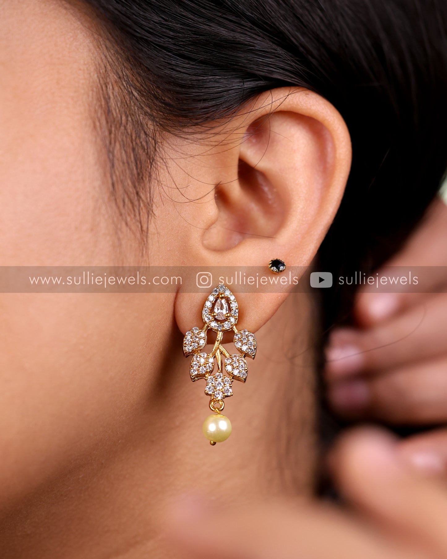 Floral Leaf AD Necklace Set