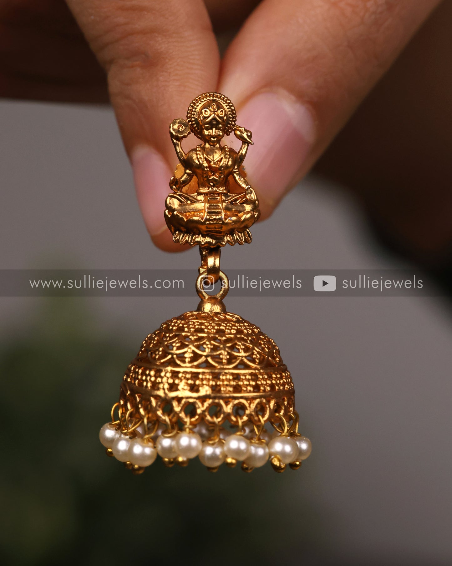 Guttapusalu Lakshmi Necklace Set