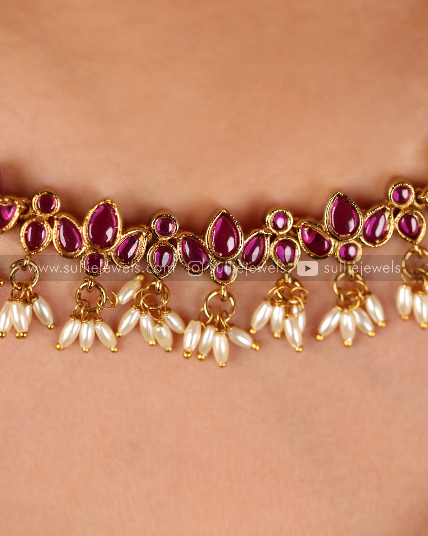 Guttapusalu Lotus Necklace Set