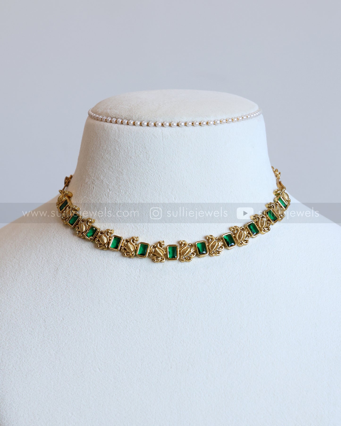 Sufi Peacock Necklace with Stud - White /Violet /Red /Green