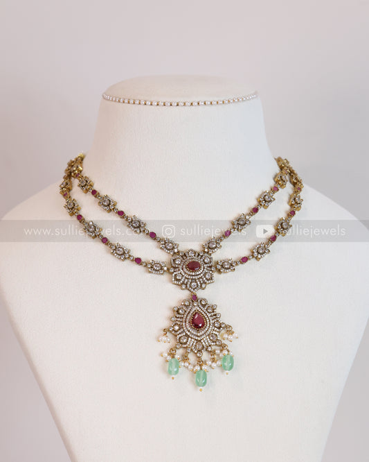 3658 - Floral Two Layered Victorian Necklace with Studs - Mint Green