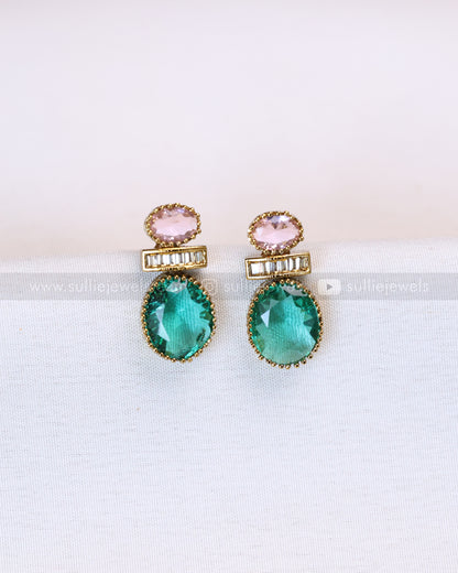 3707 - Pastel Pink & Green Victorian Necklace with Stud