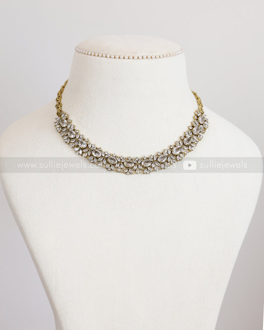 3879 - Diamond Lookalike Oval Stone Necklace with Studs