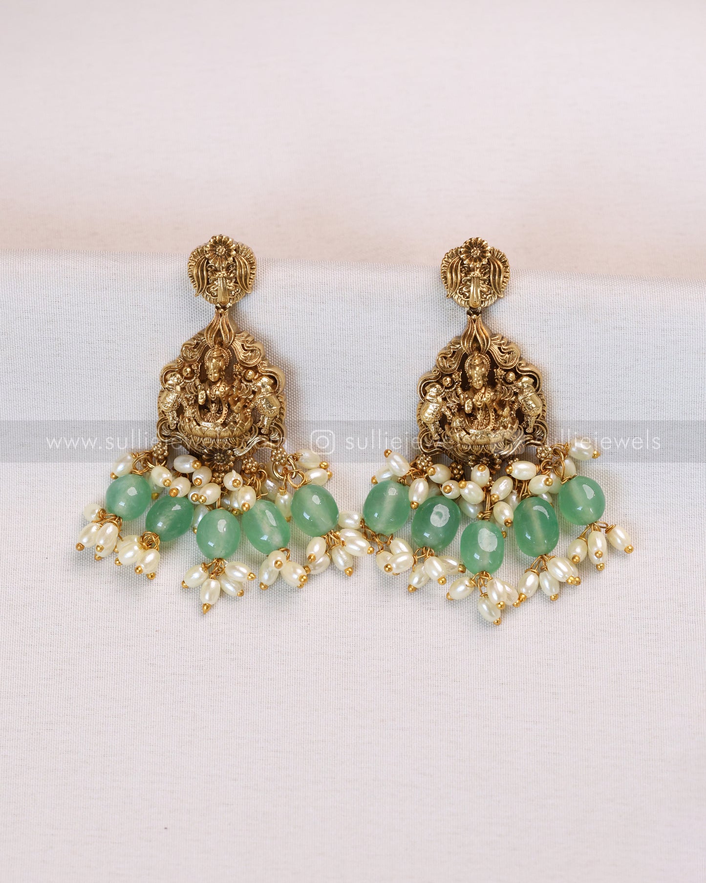 7147 - Goddess Premium Coin Longchain with Earrings - Mint Beads