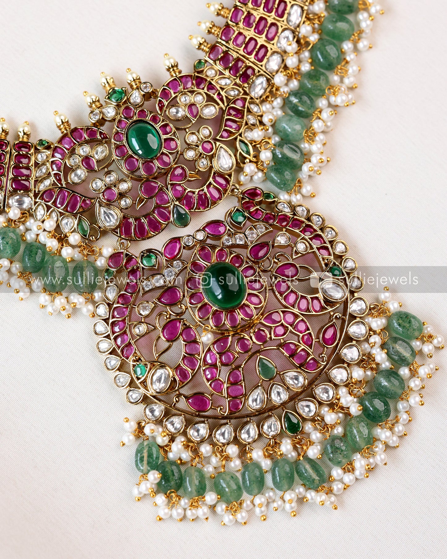 Premium Kemp & Mint Beads Heavy Necklace with Earring