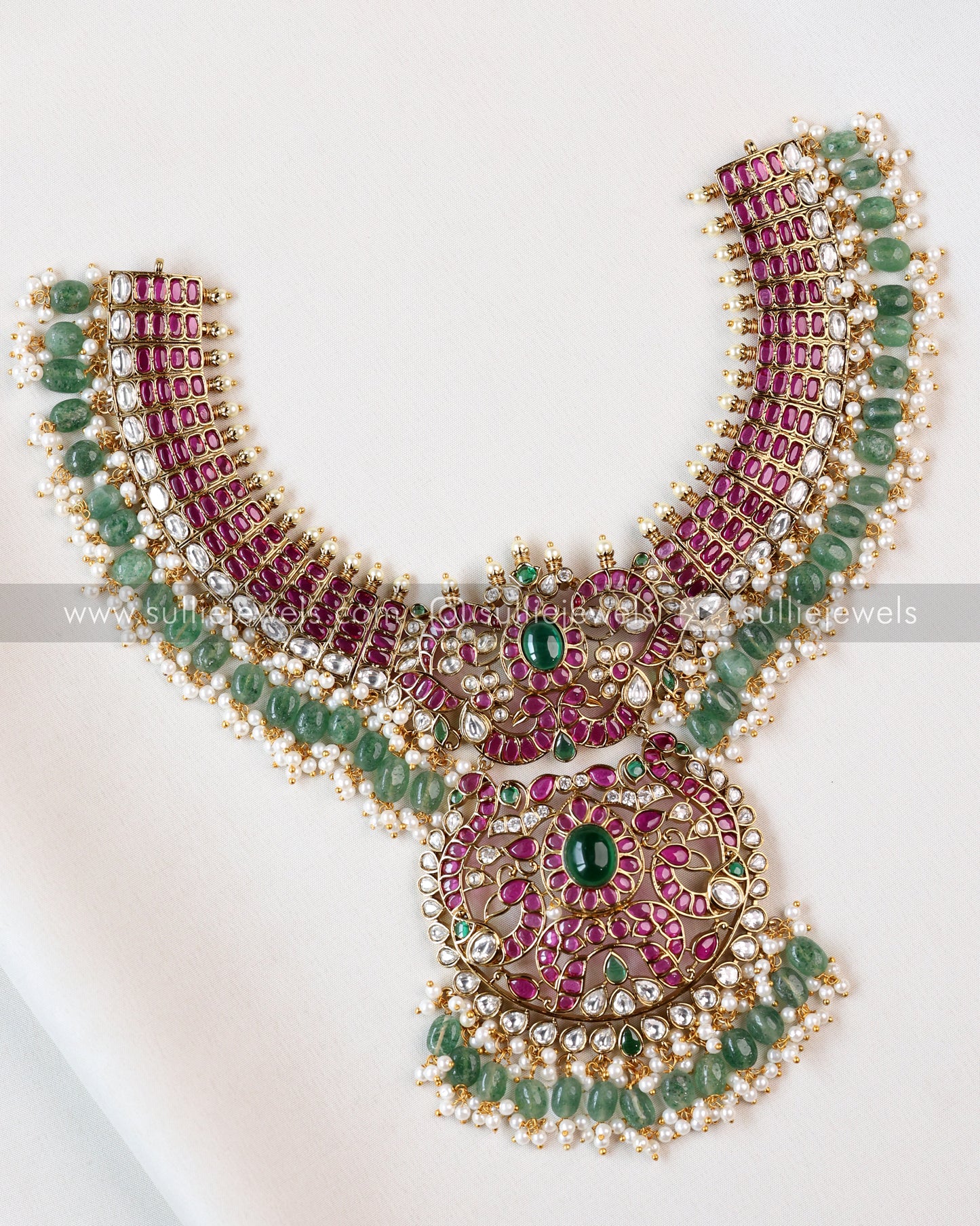 Premium Kemp & Mint Beads Heavy Necklace with Earring