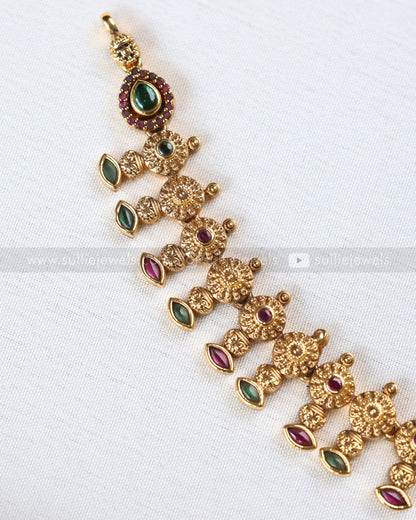 3899 - Floral Minimal Ruby Green Necklace with Stud