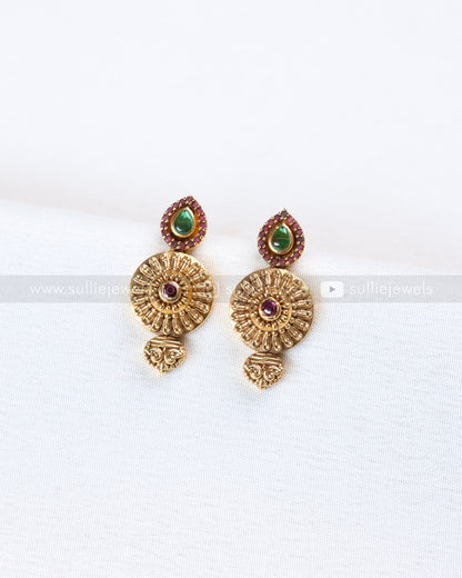 3899 - Floral Minimal Ruby Green Necklace with Stud