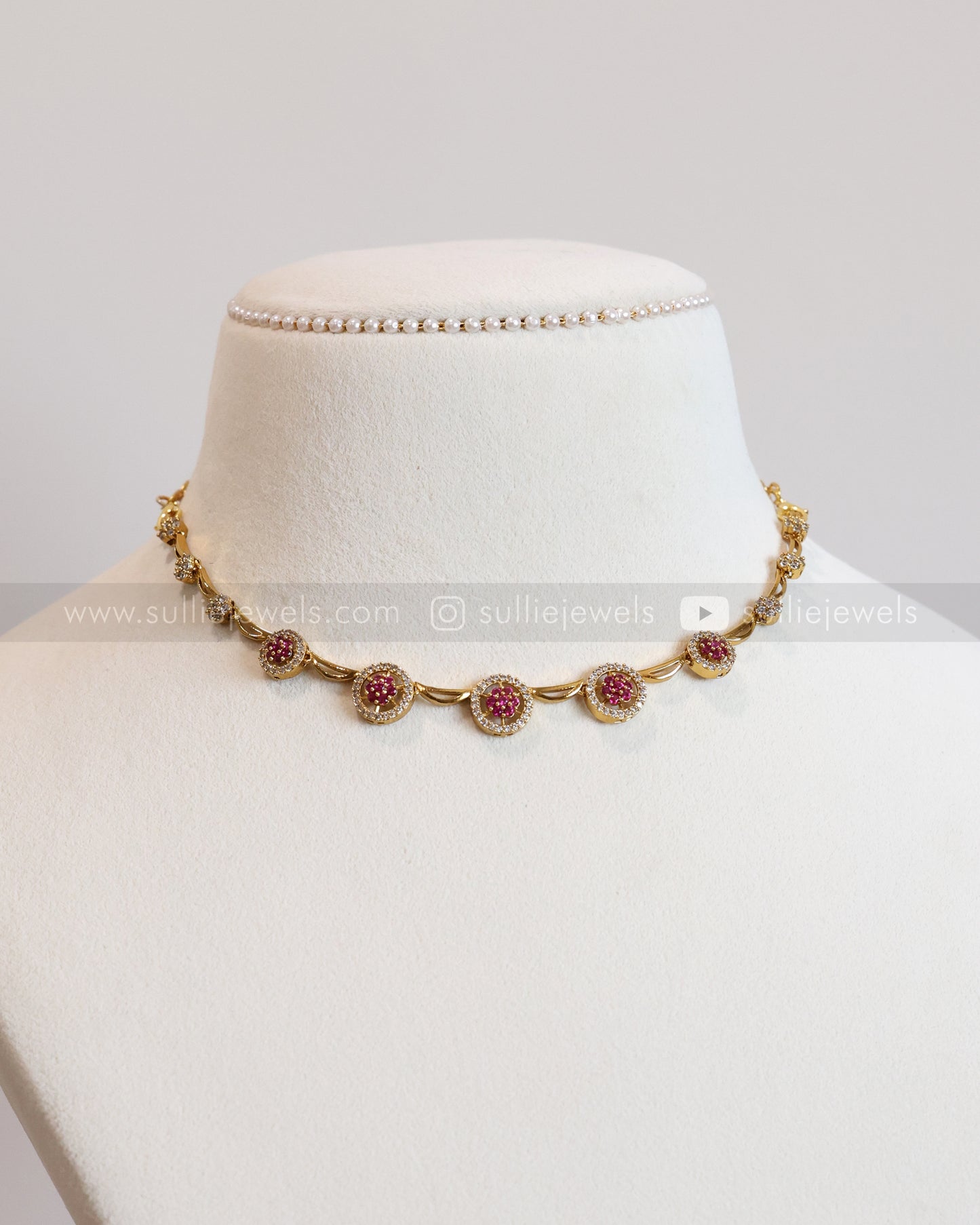3623 - Minimal Flower AD Ruby Necklace with Earring