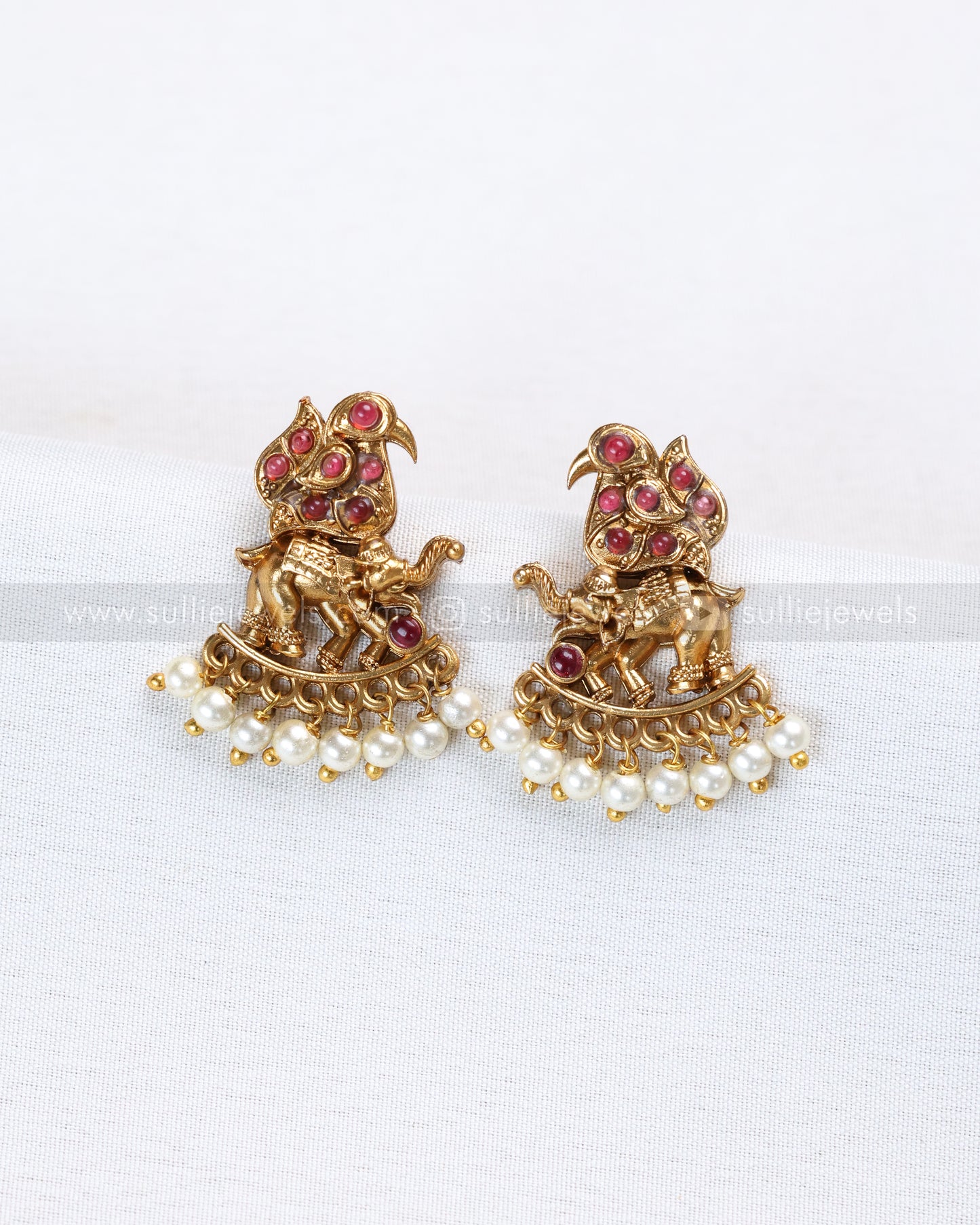 3914 - Sullie Basic Elephant Red Stone Lakshmi Necklace with Earring