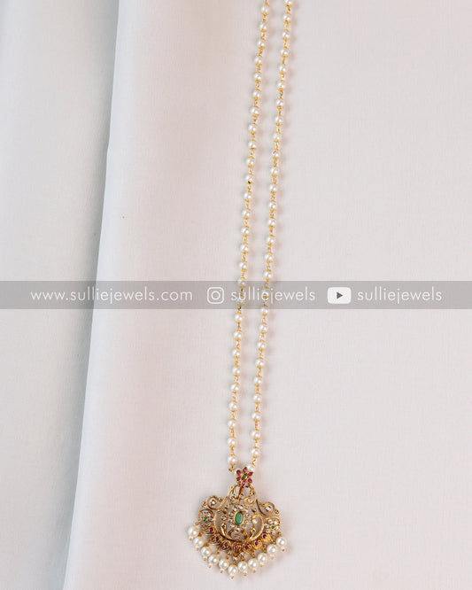 AD Stone Pendant with Pearl Chain Set
