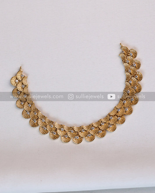 Gold Scales Stone Necklace with Stud