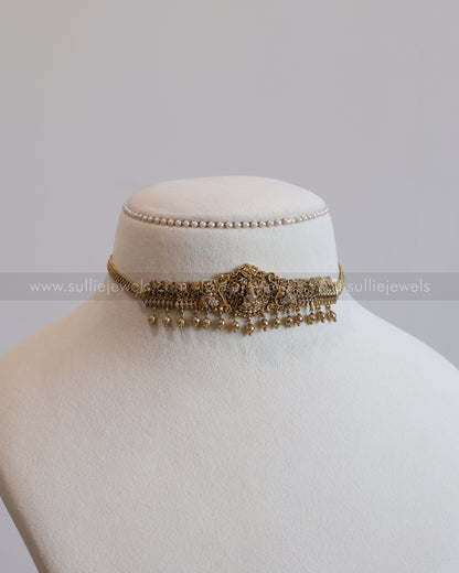 Premium Goddess Green Stone Choker with Stud