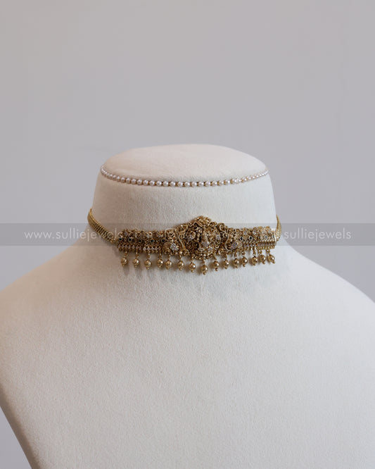 Premium Goddess Green Stone Choker with Stud