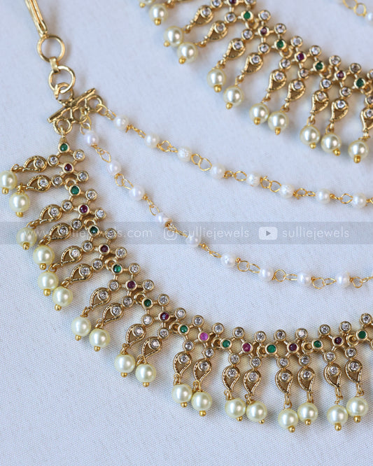 White Stone & Pearl Hanging Earchain / Maatti