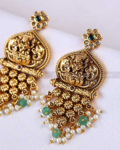 3906 - Traditional Lakshmi Attigai Necklace with Earring