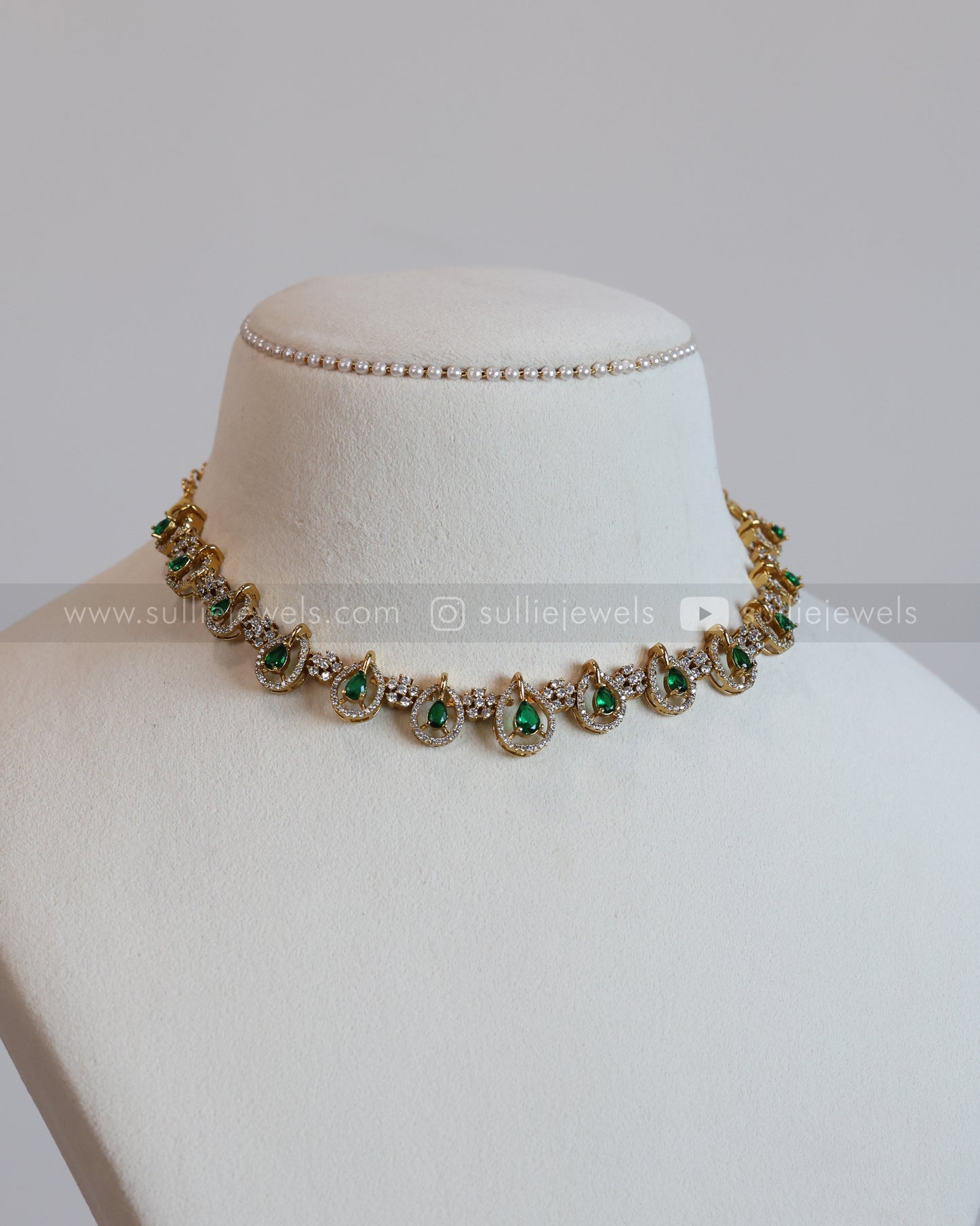 Raindrop Diamonds Necklace with Earring