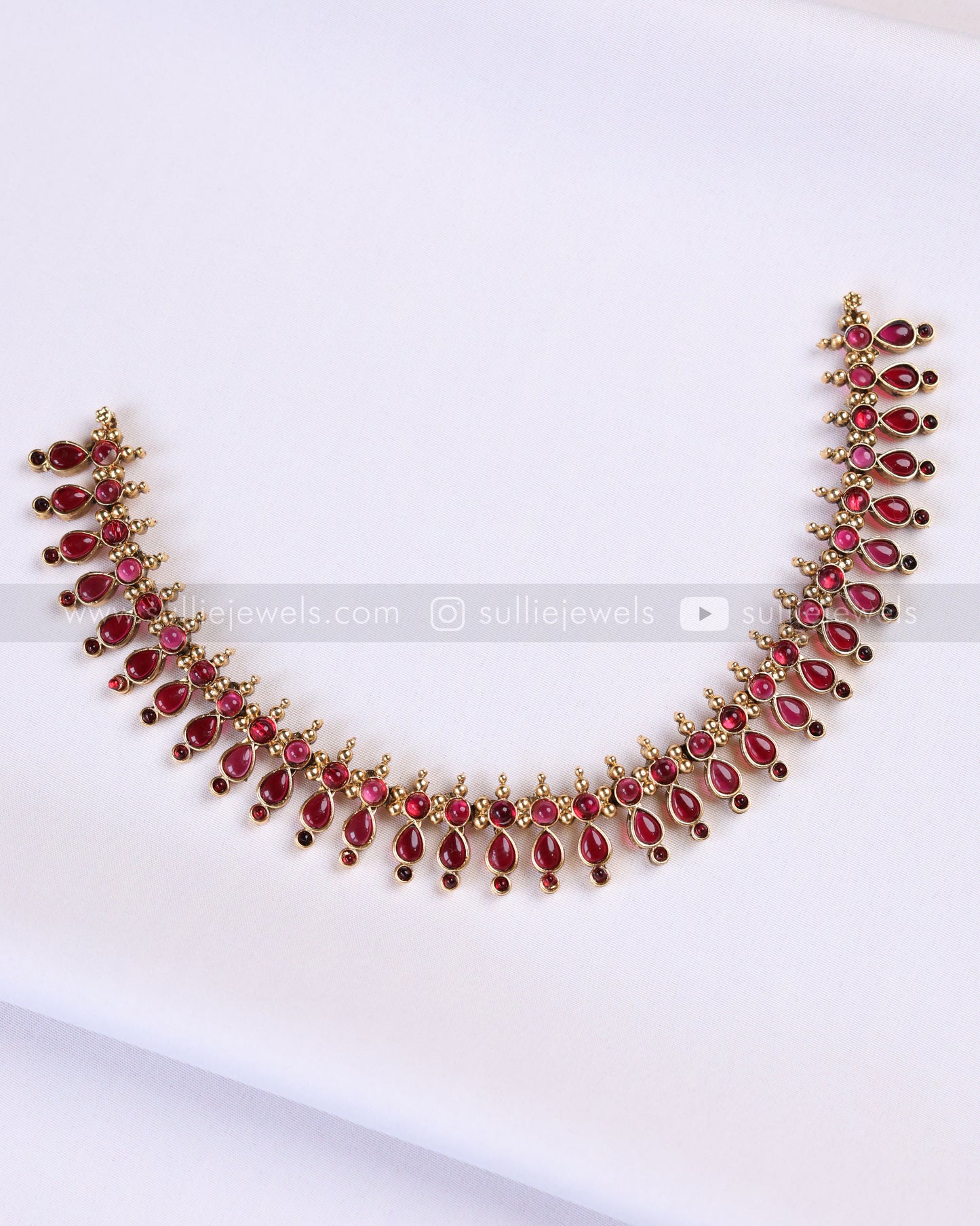 3924 - Sullie Basic - Ruby Raindrop Stone Necklace with Jhumka