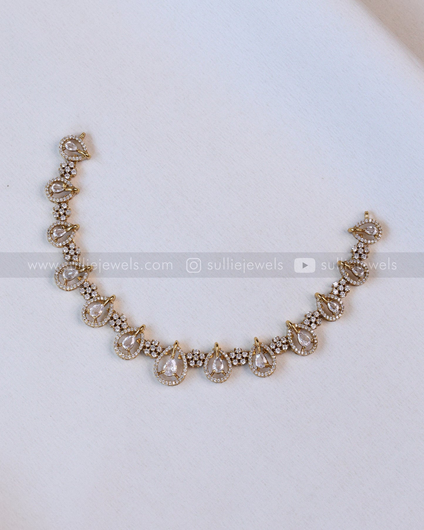 Raindrop Diamonds Necklace with Earring