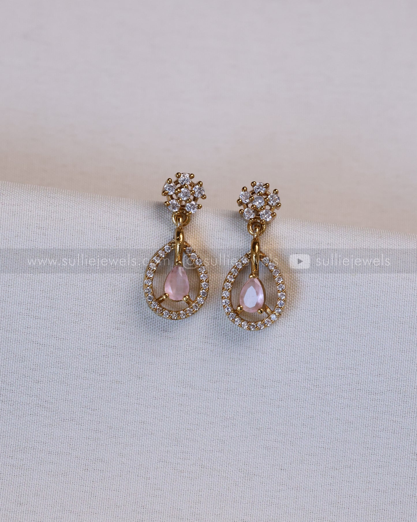 Raindrop Diamonds Necklace with Earring