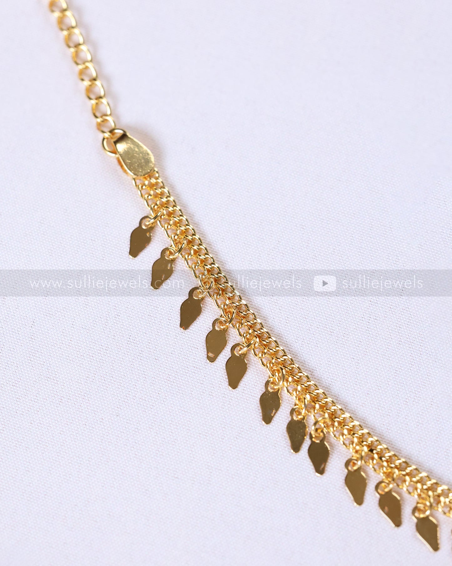3936 - Gold Minimal Elakkathali Necklace