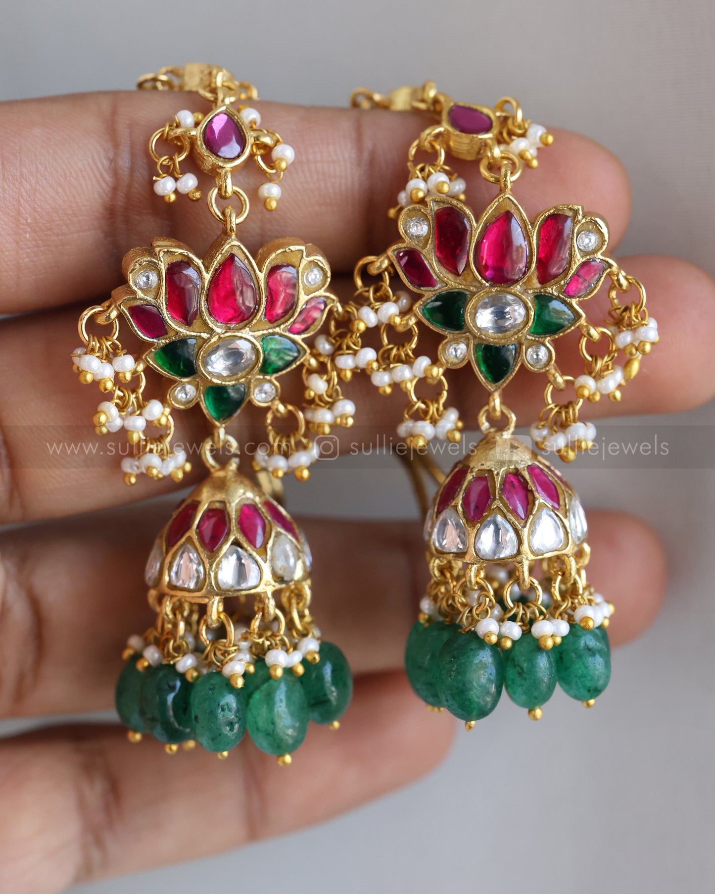 E1185 - Premium Lotus Jadau Kemp Jhumka with Earchain / Maatti