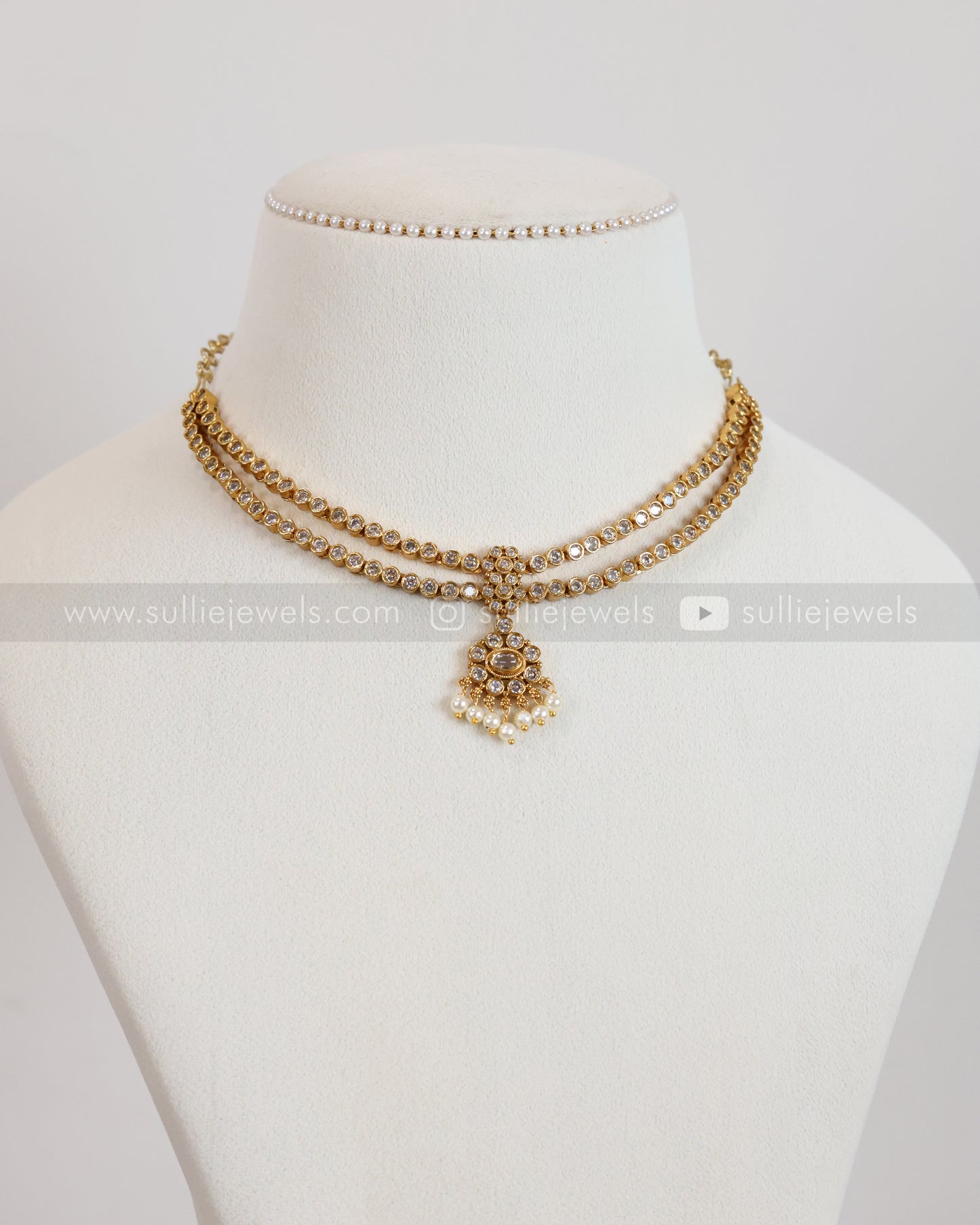 3926 - White Stone 2 Layer Attigai Necklace with Stud