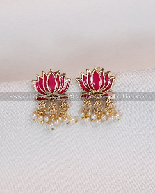 Sullie Basic Meenakari Lotus Pearl Stud