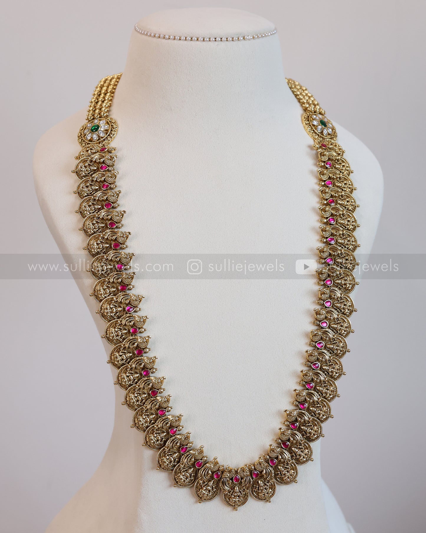 Detailed Lakshmi Peacock Coin Haram with Earring