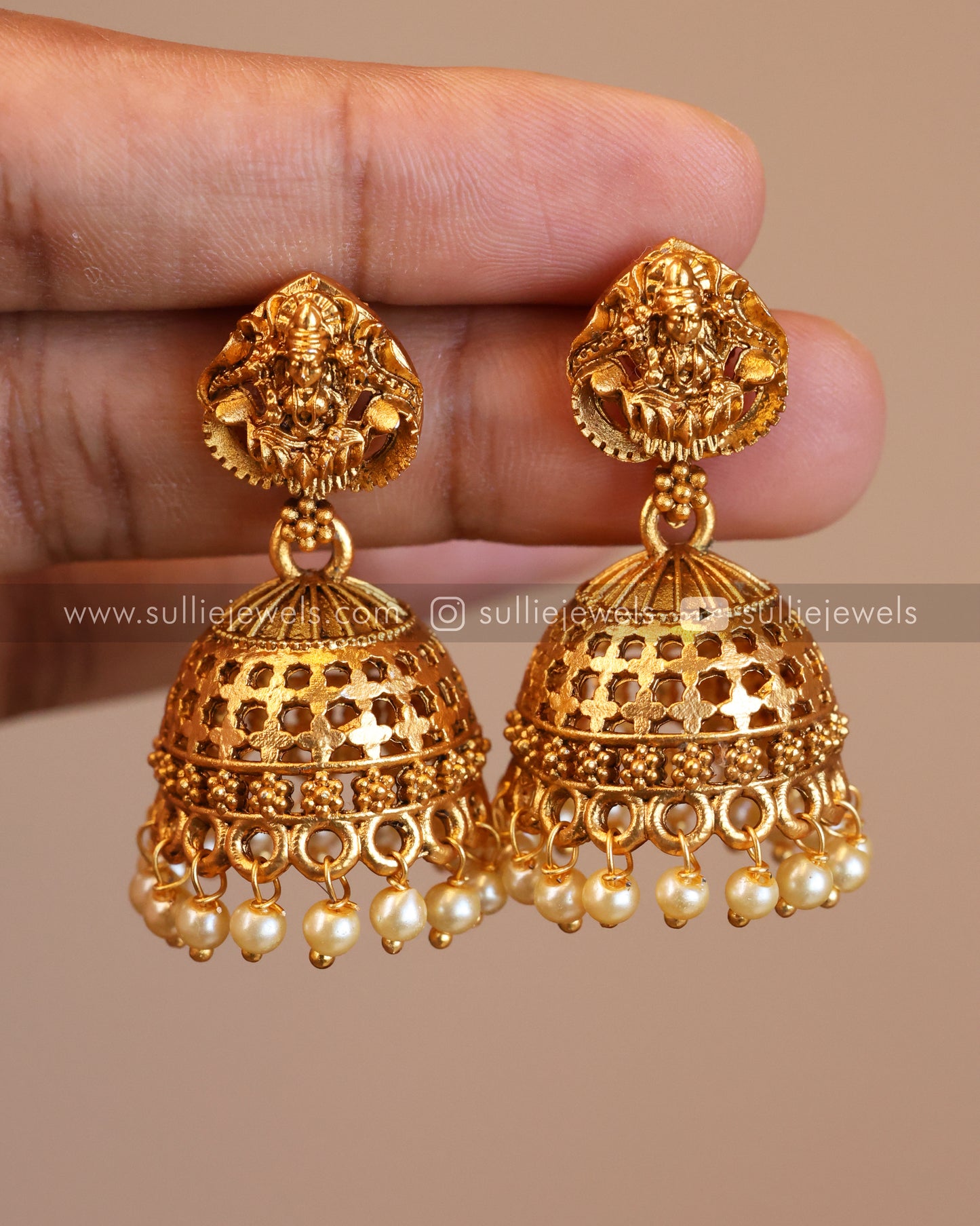 Lakshmi Sparkle Jhumka