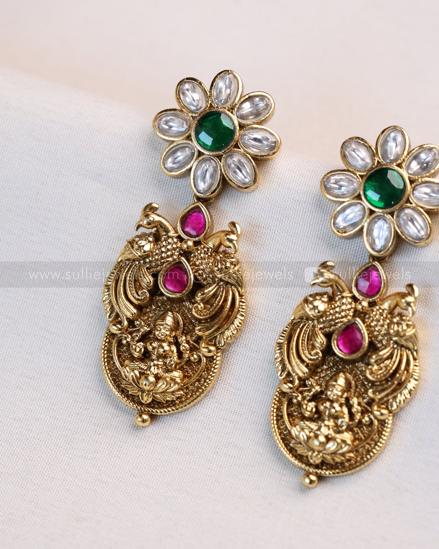 Detailed Lakshmi Peacock Coin Haram with Earring